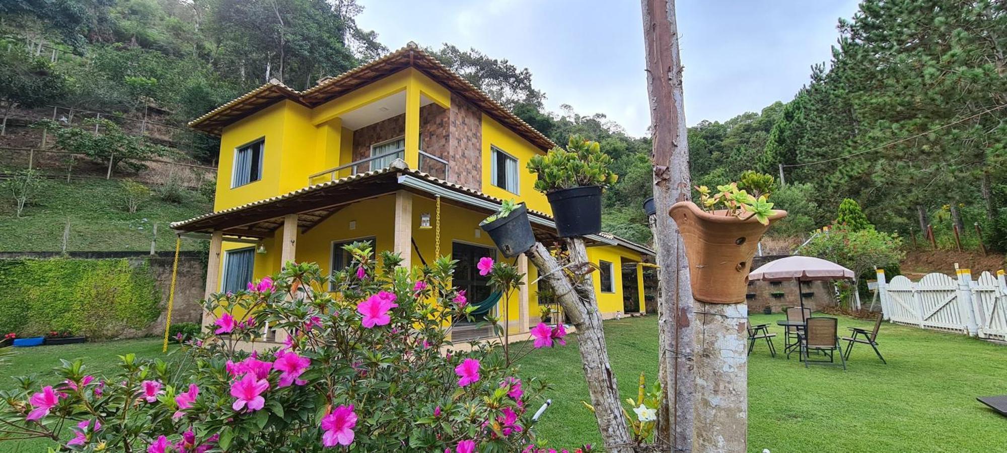 Casa Amarela, Duplex, 03 suítes, região de Pedra Azul Aracê Exterior foto